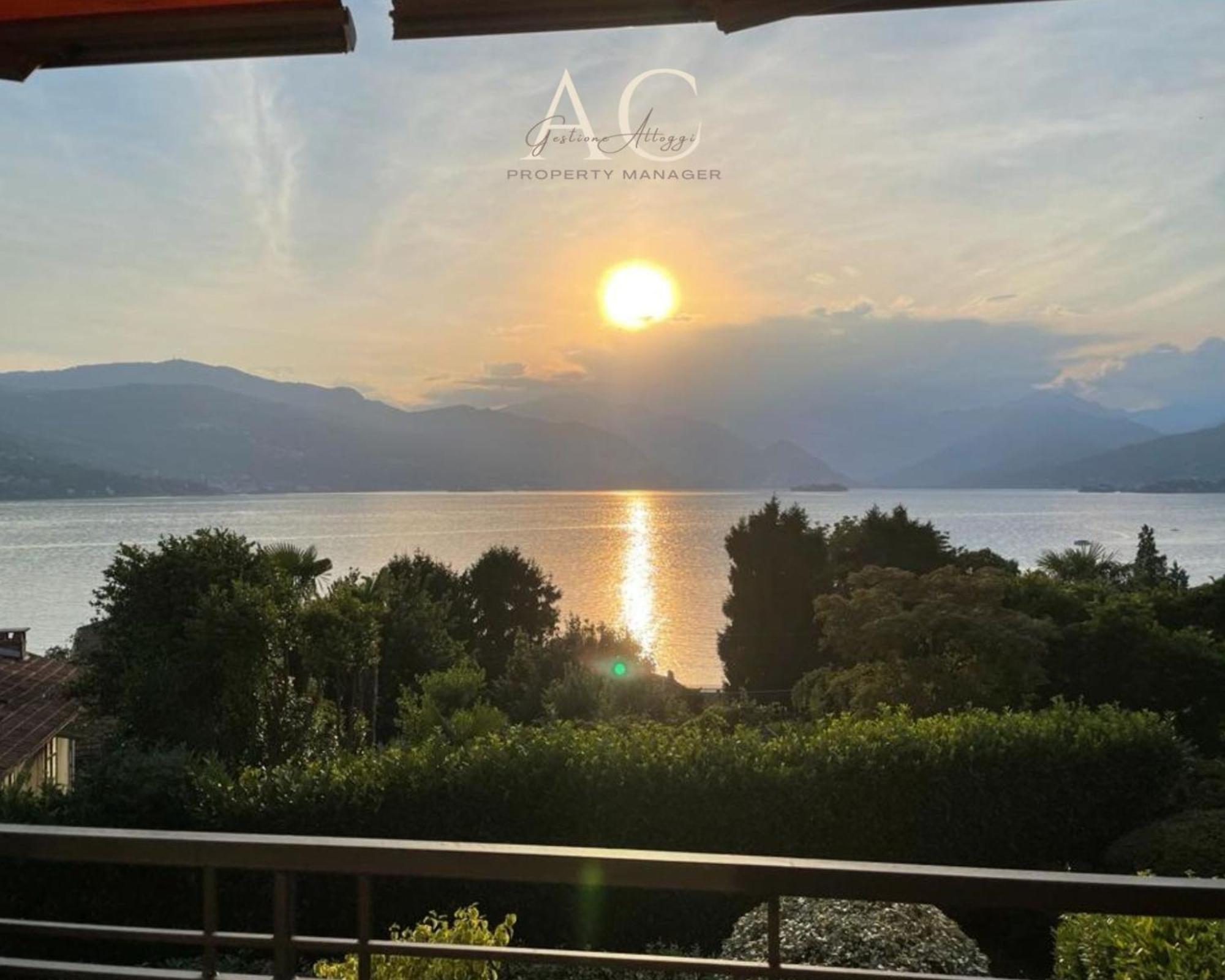 Reno Di Leggiuno The House On The Lake מראה חיצוני תמונה